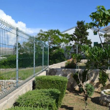 Apartment Lora Pag Town Luaran gambar